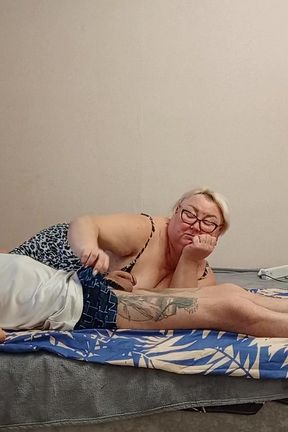 Cumming From Blowjob to Stepmom in Mouth