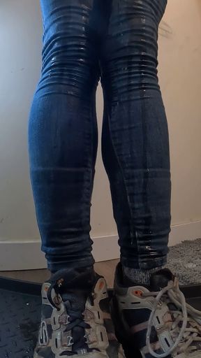 My first women's jeans wetting
