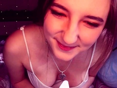 AftynRose ASMR Wet T-Shirt Cheeky Spray Video