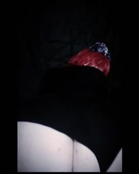 Thick redhead demon in your dream