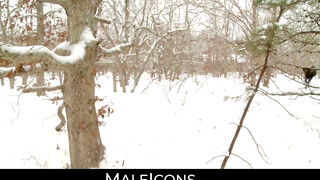 MaleIcons.com - JD Phoenix reveling in the heat with Nick Capra's sexy companionship