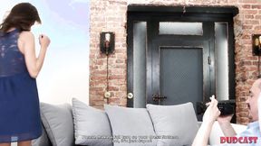 ”Agent Lures Exotic Model Into Awesome Quickie On The Couch”