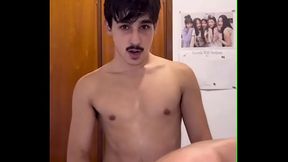 Japinha f&atilde_ de kpop chorando na pika