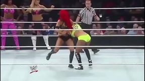 Nikki Bella vs Total Divas cast. WWE Main Event 2014.