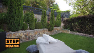 Un frate se fute anal cu blonda Calibri Angel, Alexa Flexy și Alexa și îi dă un orgasm anal