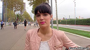 Hawt Latin Babe enjoys fucking a biggest Pecker