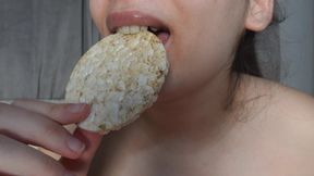 I eat some rice crackers and make ASMR sounds.