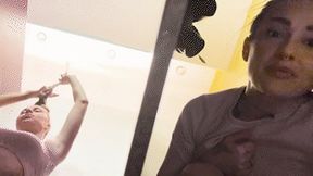 Riot in a public toilet mp4 HD