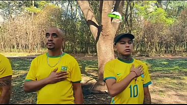 Sexo Barebak com os jogadores do Brasil depois jogo