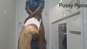 dark berry had no money to pay me so she paid with her pussy - full version
