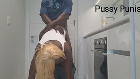 dark berry had no money to pay me so she paid with her pussy - full version