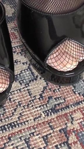 Goddess of High Heels Shows off Her Black Patent Leather Mules