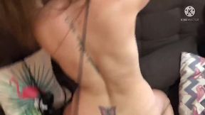 pitbull porn adestrando sua cadelinha safada e dando uma sura de piroca nela fetiche com branquinha linda samantha munhoz