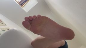Giantess Camera Trampling: Barefoot Goddess Sole Worship
