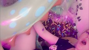 Inflatable dragon head with horns, double horns in the pussy..?