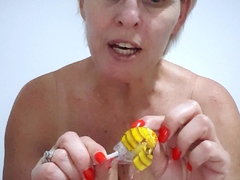Big boobs milf masturbates with her dildo