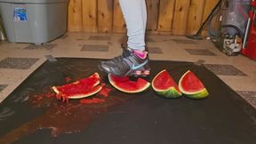 Chrissy nike shox crush