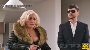 Mature Camilla Gets Her Thirst Quenched by Juicy Cum Inside Her Pussies