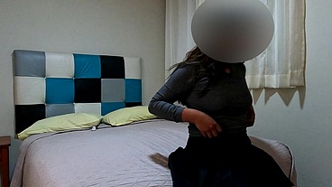 Casting 002 - Laura la tímida estudiante que nunca hizo sexo oral y termina con creampie y sin condón (Versión Full)