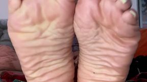 Sexy Soles with the Deepest, Most Tempting Wrinkles
