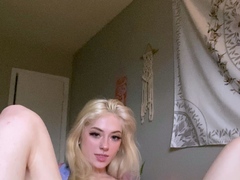 Amateur Blonde Teen Plays Solo with Toy Webcam Porn