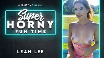 Going live is Leah Lee's sexy way to pleasure herself