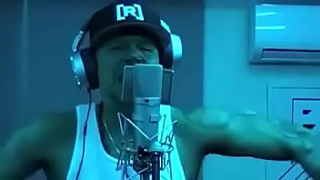 Residente coge anal a Jbalvin