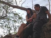 Mamada En El Lago. Le Pido Una Masturbada Y Mamada Por Una Recompensa.