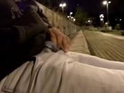 Punheta em local público parte 2
