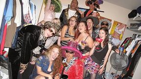 Good sex party with awesome girlfriends Flower and Kash