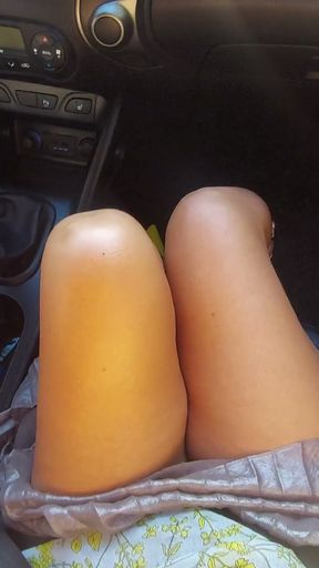 An elegant mature lady with beautiful legs in high heels seduces a taxi driver in the morning   Clip 1