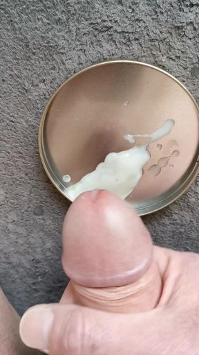 Slow cumshot, thick cum is dripping 01