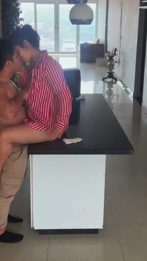 Cuando Cocinas Con Amor Hay Follacion En La Vagina