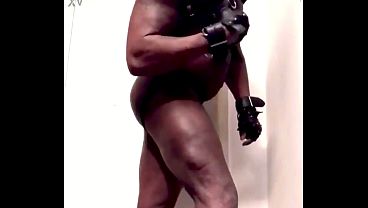 XXL Muscle Butt Squats Flex &amp_ Bate off