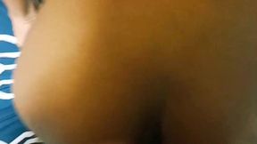 My sister&#8242;s friend comes to do homework