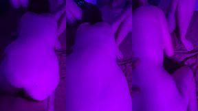 rien de tel que se faire bouffer la chatte pendant que jeff derouille l autre ...