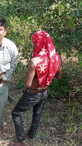 Indian Threesome Shemale - a young Shemale roaming the in the forest and young man so she makes love with great Sex   Clip 2