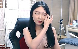 Asian teen camgirl in sweet g string