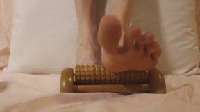 Massaging Cute Nail Paint Feet