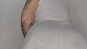 My big ass farting and twerking you have this fat ass moving it and some disgusting and wet farts