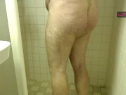 Bear cums and piss in the shower!
