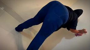 Turki Curvy Hot Muslim Stepmom Wearing Jeans Pant &amp_ Show Big Ass &amp_ Puffy Tits &amp_ Make Me Supper Horny