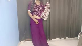 Hot Indian dress wearing lehnga and tit bra panty and