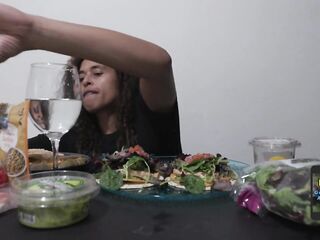 Genesis Girl MukBang 2