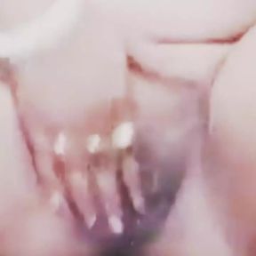 Bhabhi finger MMS video hot Indian girl pussy finger MMS video hindi