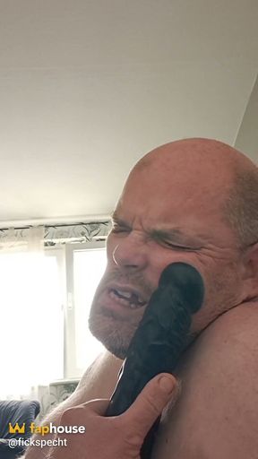 The Slut Was Addicted to a Quick Fuck