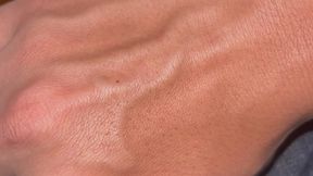 Watch My Right Hand Veins Come Alive