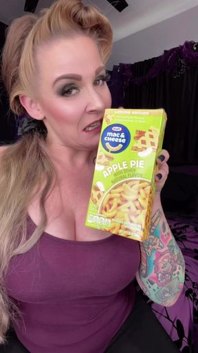 Late Night Foodie Fetish Friday