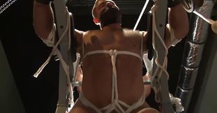 Muscular men fuck in harsh bareback maledom rounds