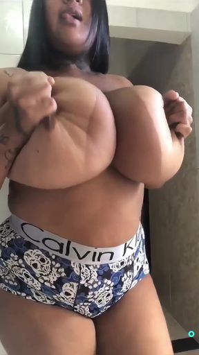 Plus-size pro with big bouncing tits plays with her thick torpedo cock